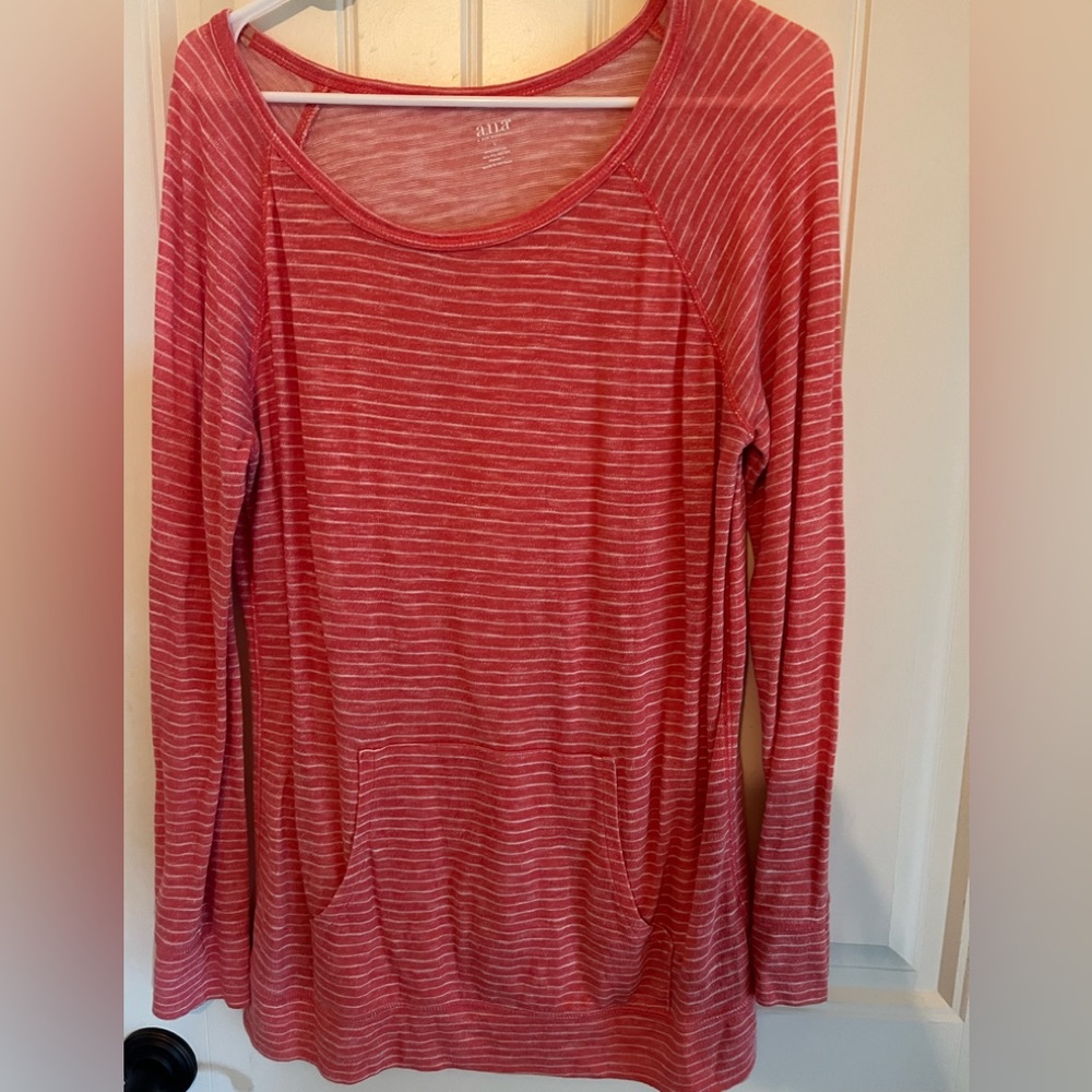 Thin sweatshirt